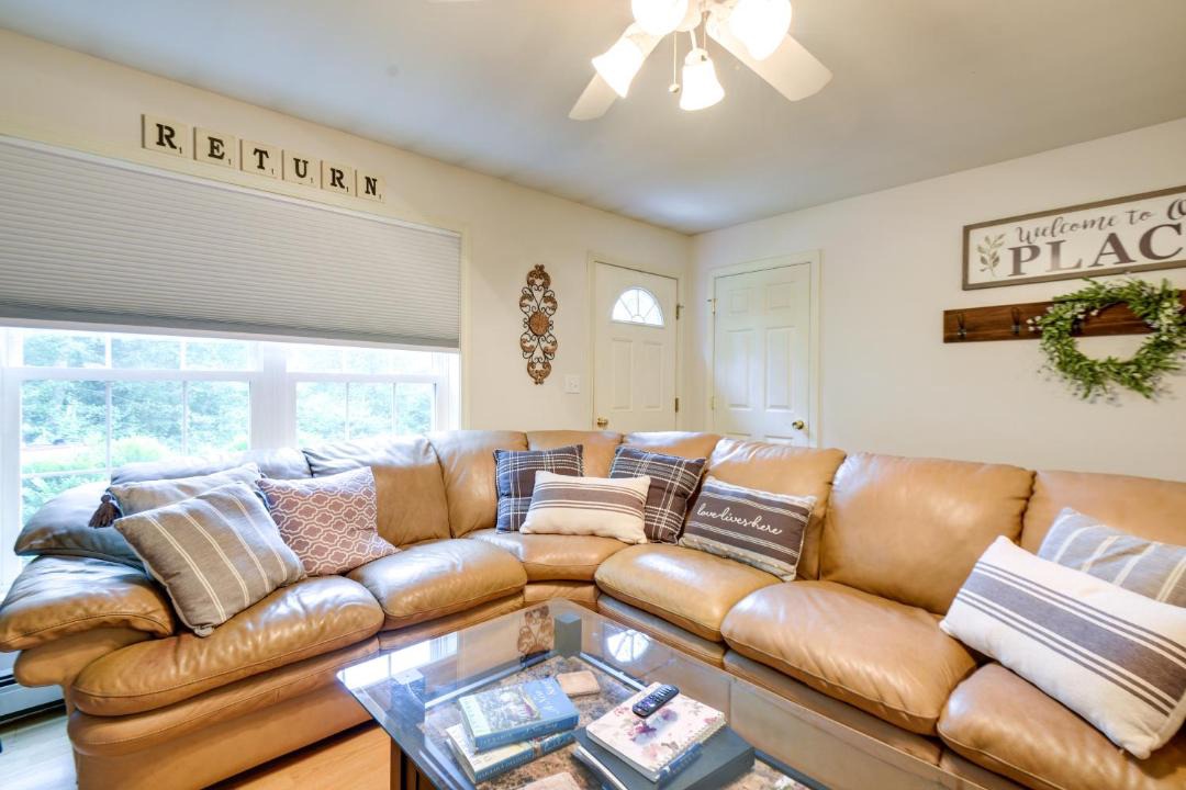 Photo of Livingroom in Campton