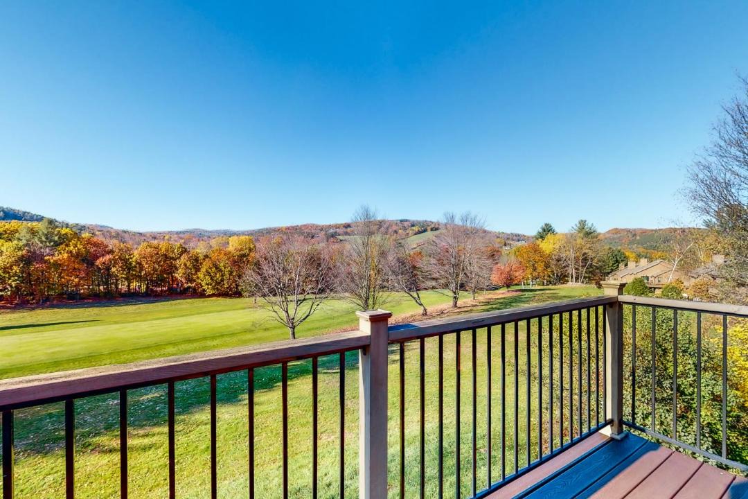 Photo of Patio Balcony in West Hartford