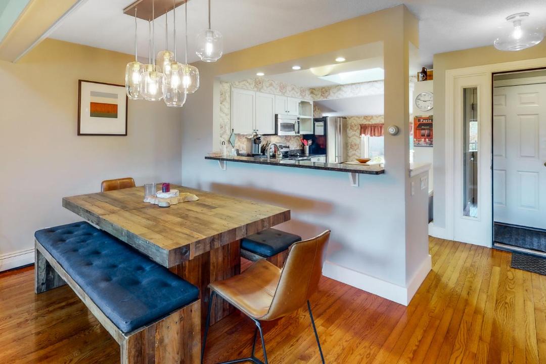 Photo of Livingroom in West Hartford