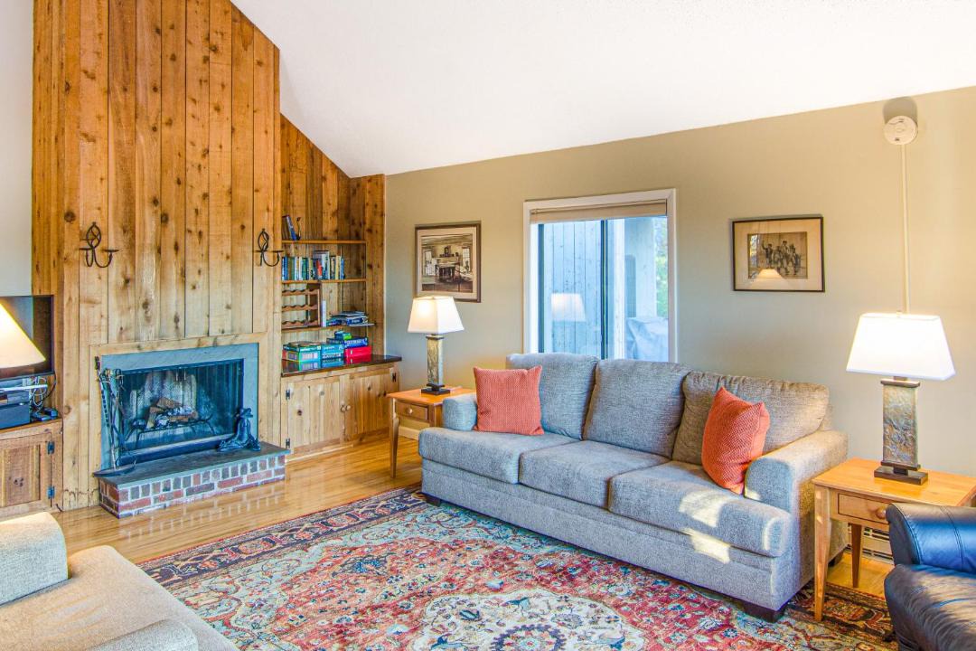 Photo of Livingroom in West Hartford