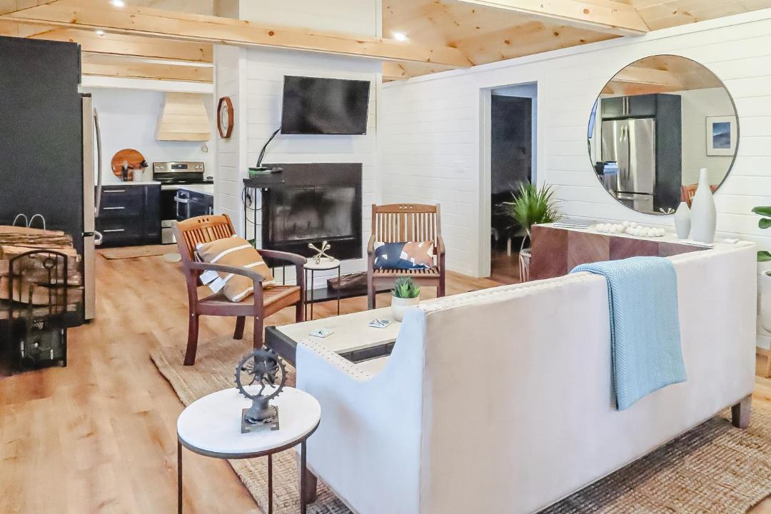 Photo of Livingroom in Moultonborough