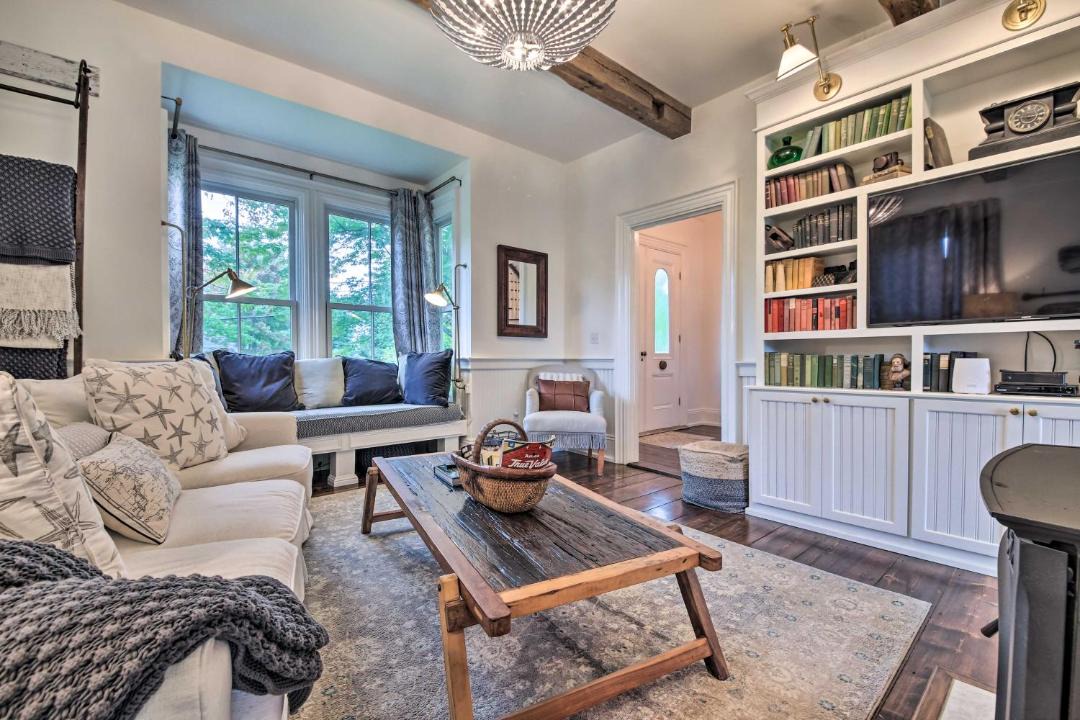 Photo of Livingroom in Jefferson