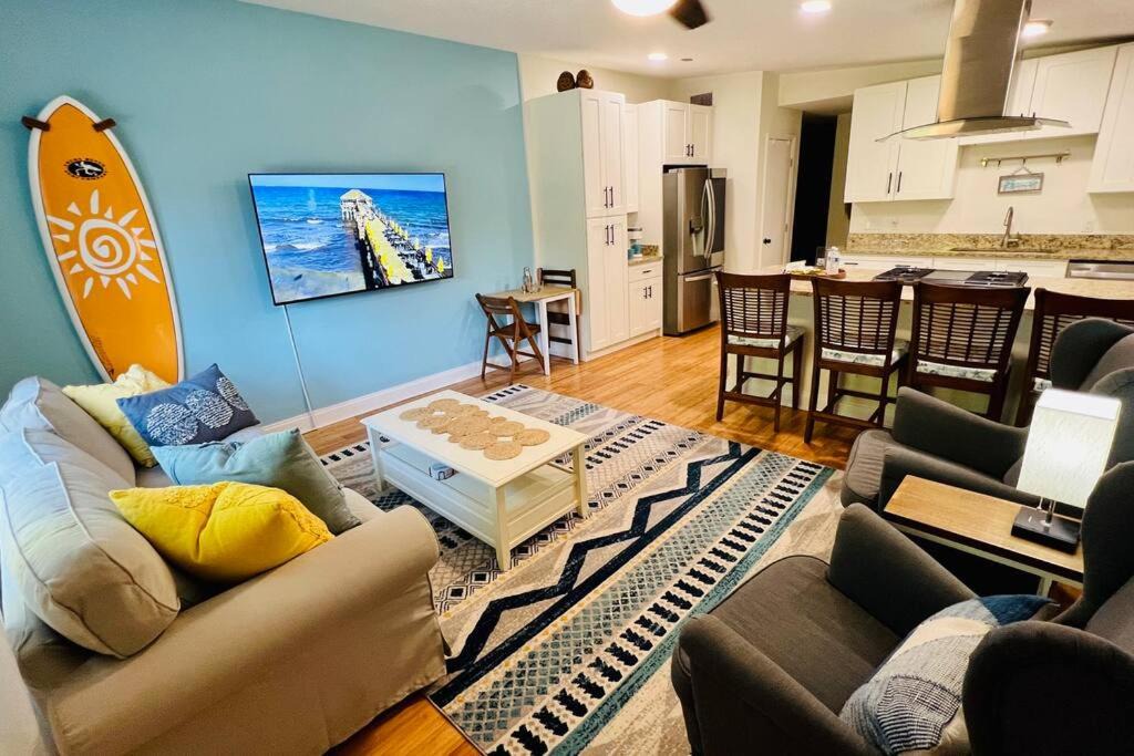 Photo of Livingroom in Port Canaveral