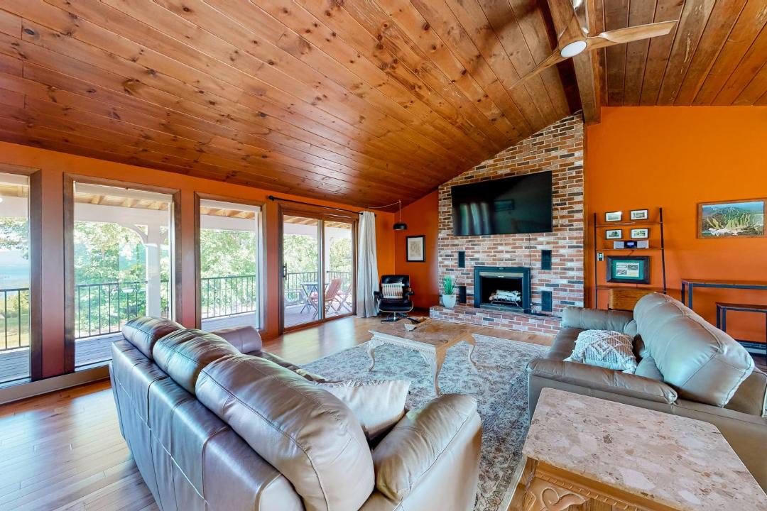 Photo of Livingroom in Gilford