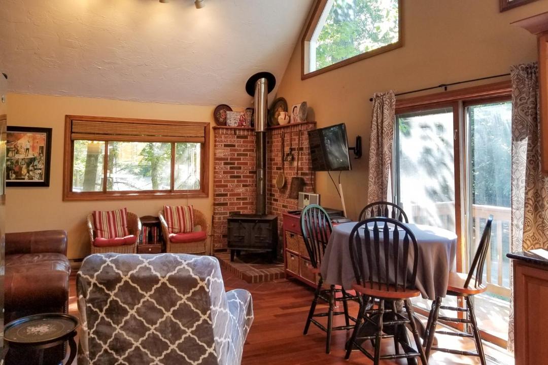 Photo of Livingroom in Moultonborough