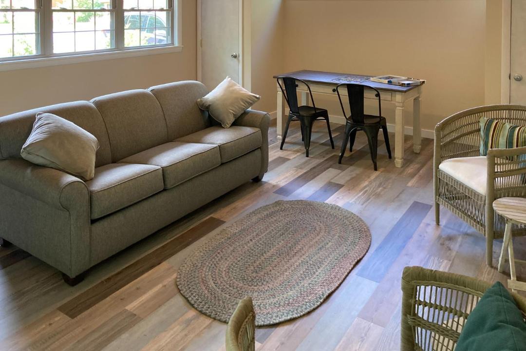 Photo of Livingroom in Meredith
