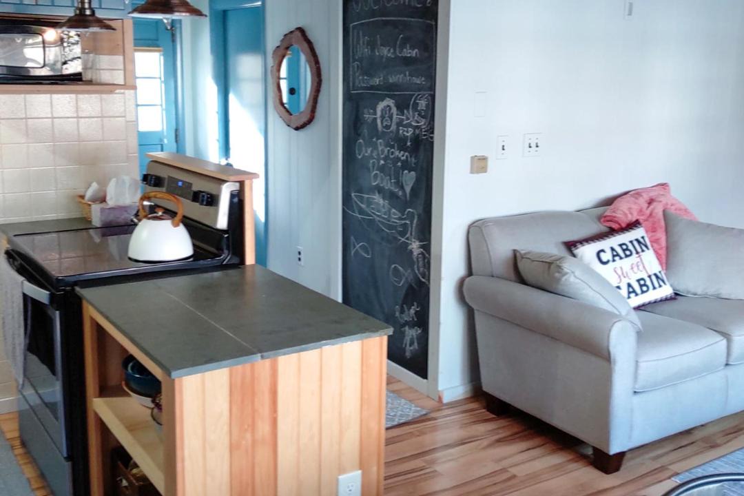 Photo of Livingroom in Meredith
