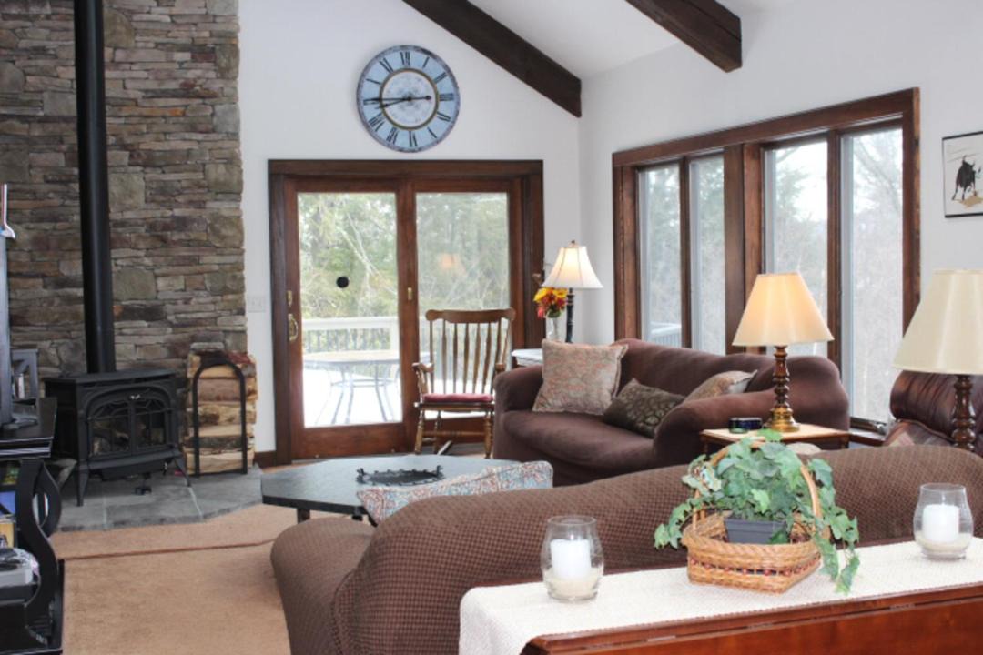 Photo of Livingroom in Gilford