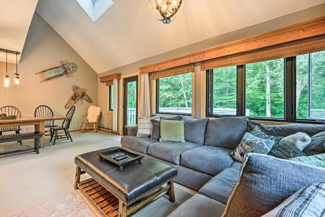 Photo of Livingroom in Stratton Mountain