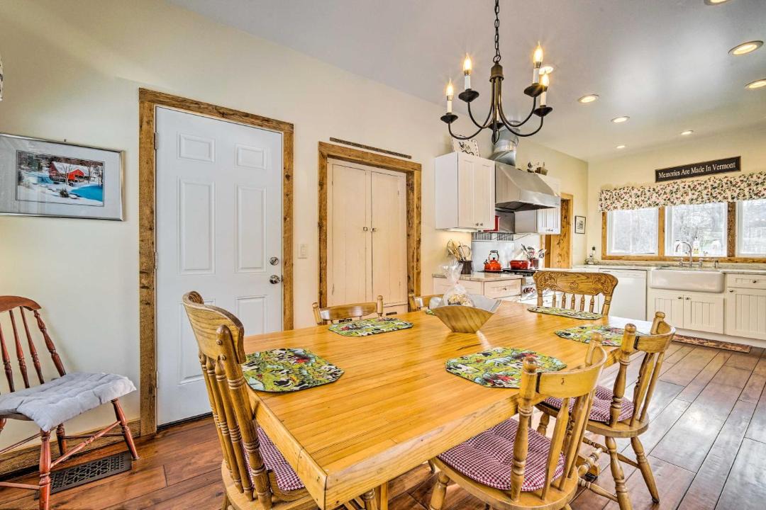 Photo of Livingroom in Mount Holly