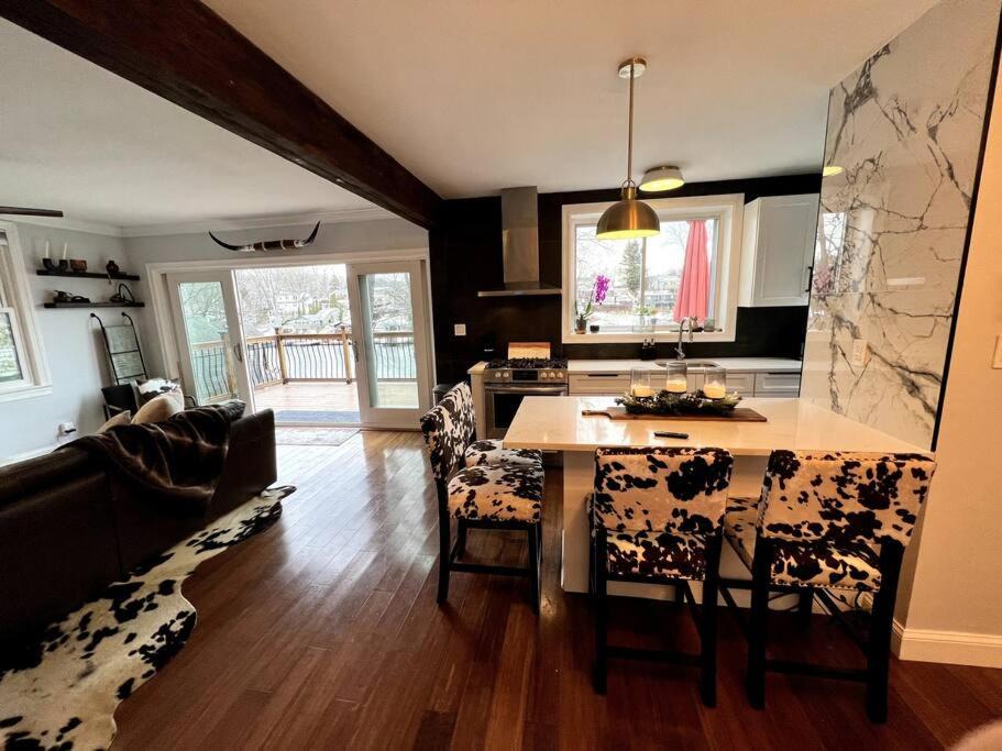 Photo of Livingroom in Hopatcong