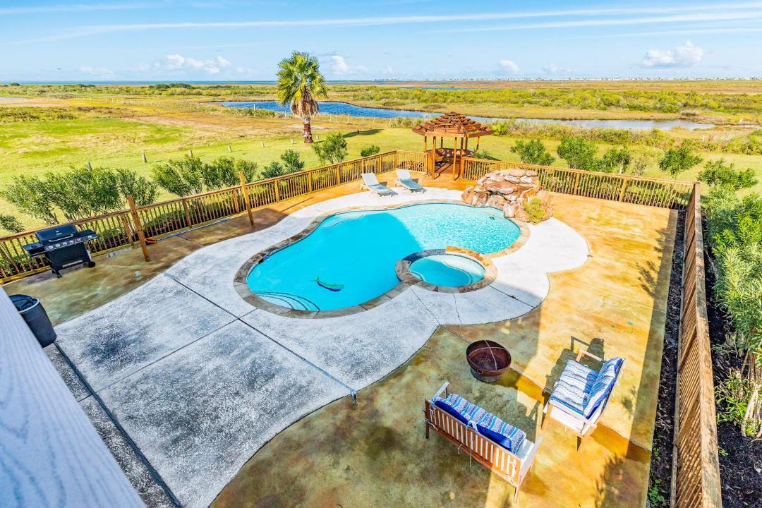 Photo of Patio Balcony in Indian Beach
