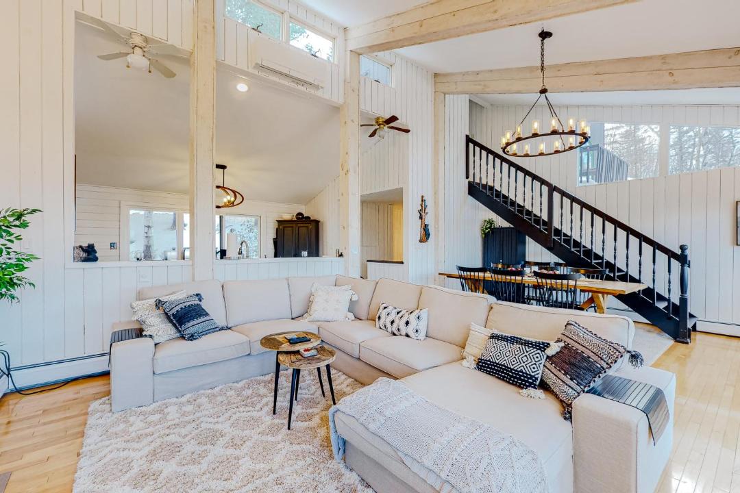 Photo of Livingroom in Campton