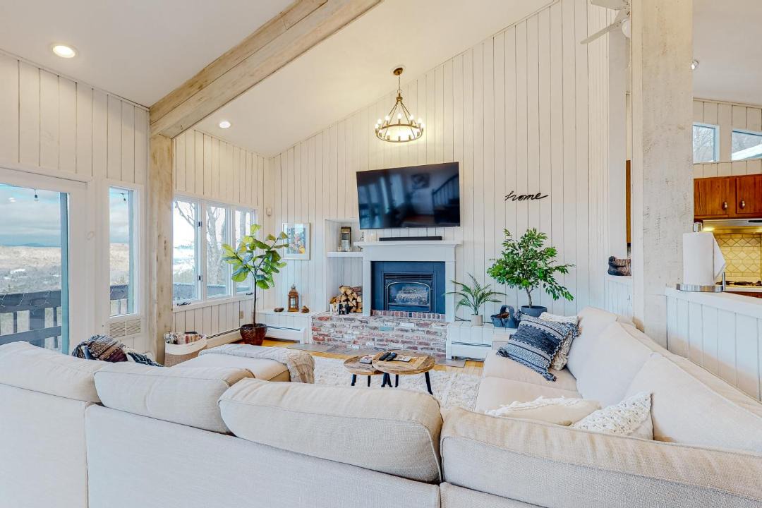 Photo of Livingroom in Campton