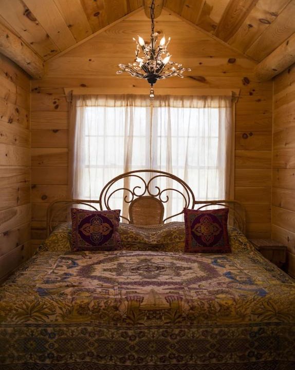 Photo of Bedroom in Spencer