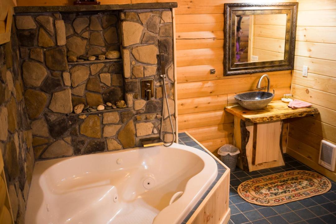Photo of Bathroom in Spencer