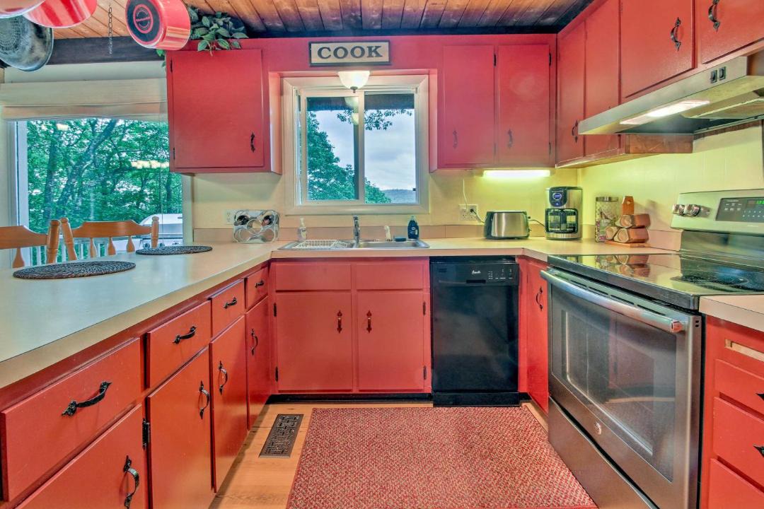 Photo of Kitchen in Eidelweiss Village