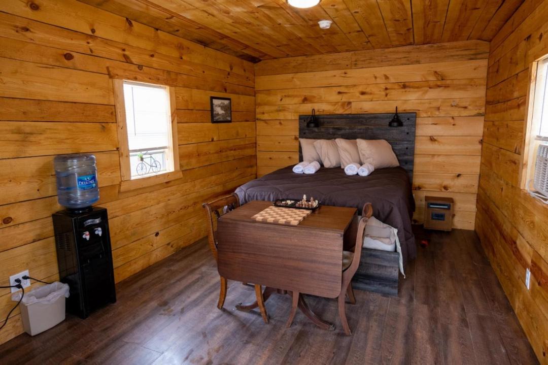 Photo of Livingroom in Paw Paw