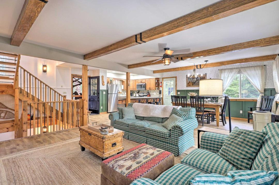 Photo of Livingroom in Chestertown