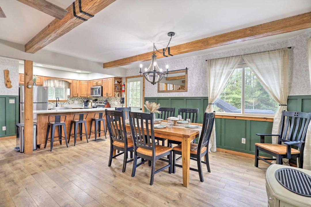 Photo of Livingroom in Chestertown