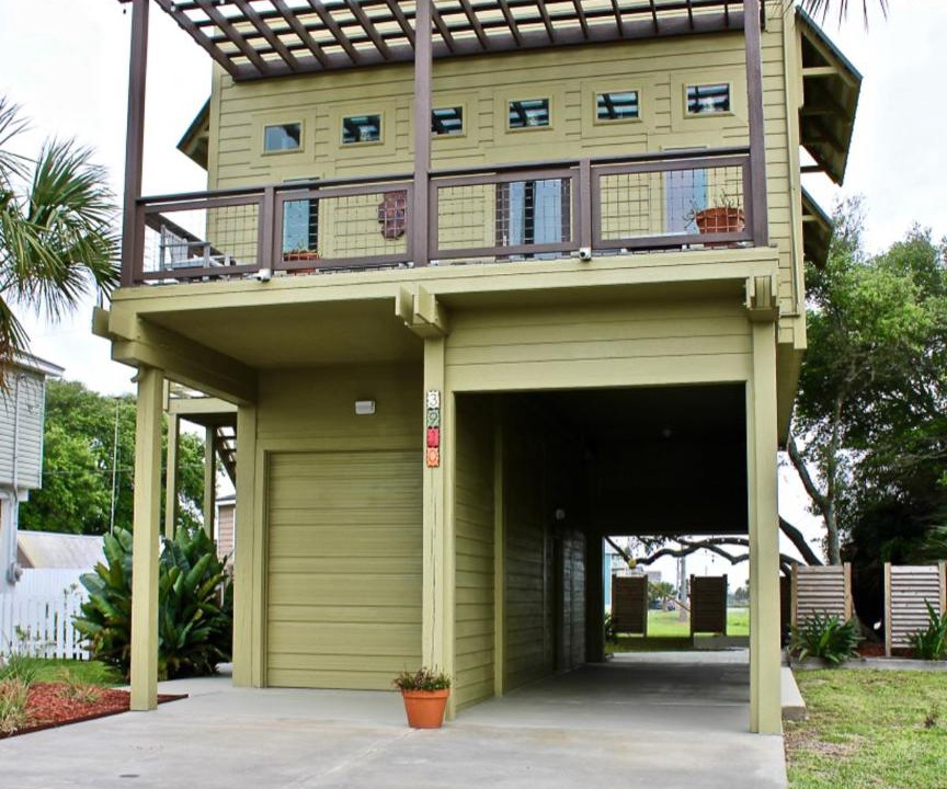 Photo of Buildings in Pirates Beach