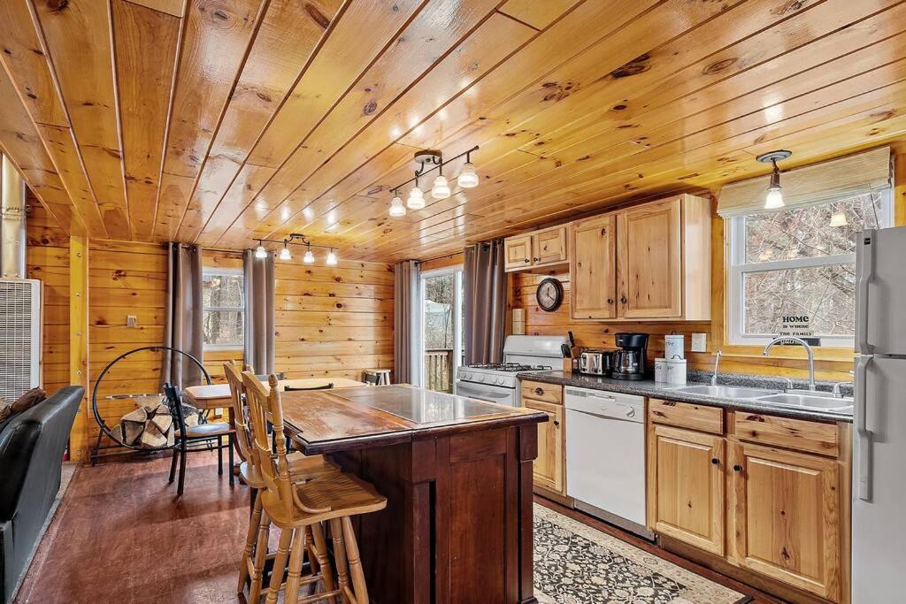 Photo of Kitchen in Weirs Beach