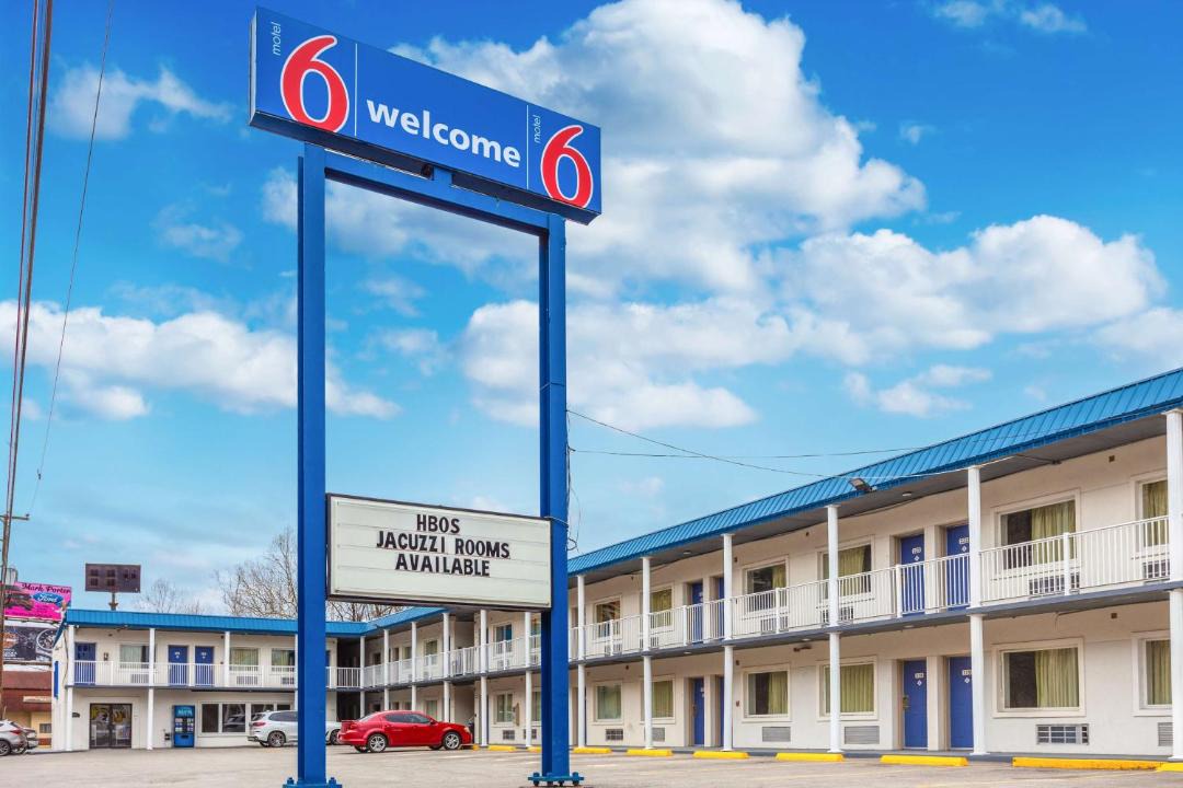Photo of Buildings in Huntington