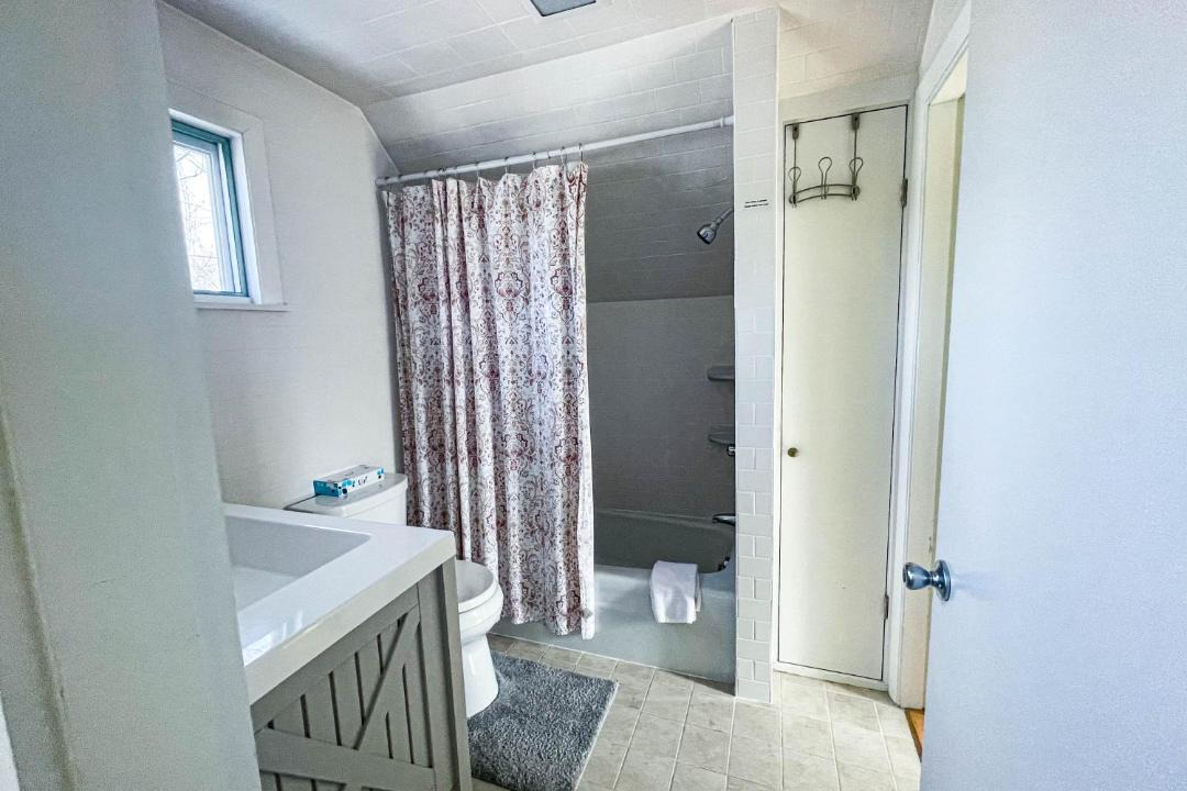 Photo of Bathroom in Cranmore Birches