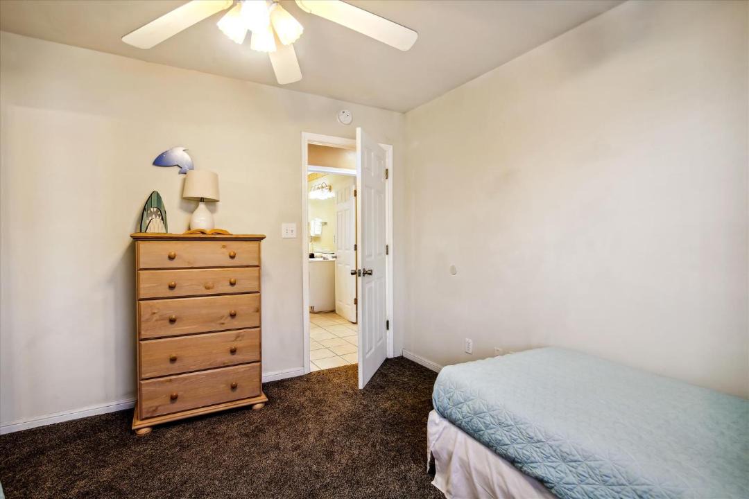 Photo of Bedroom in Jamaica Beach