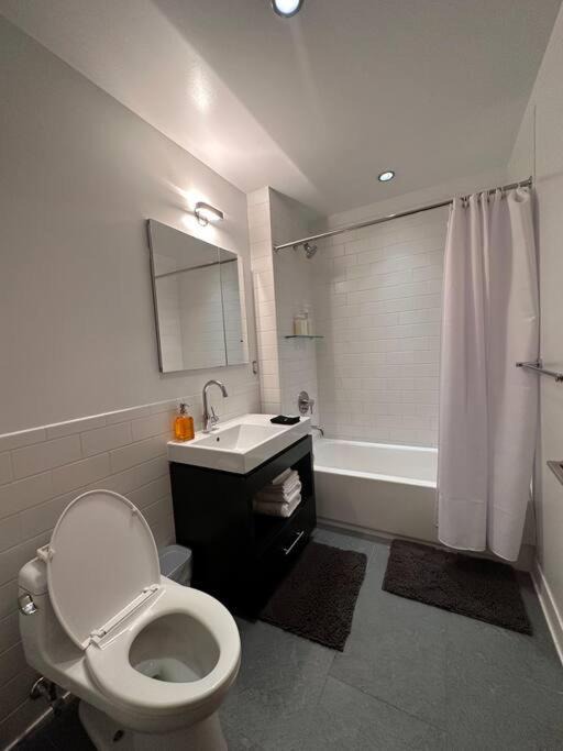 Photo of Bathroom in Union Square