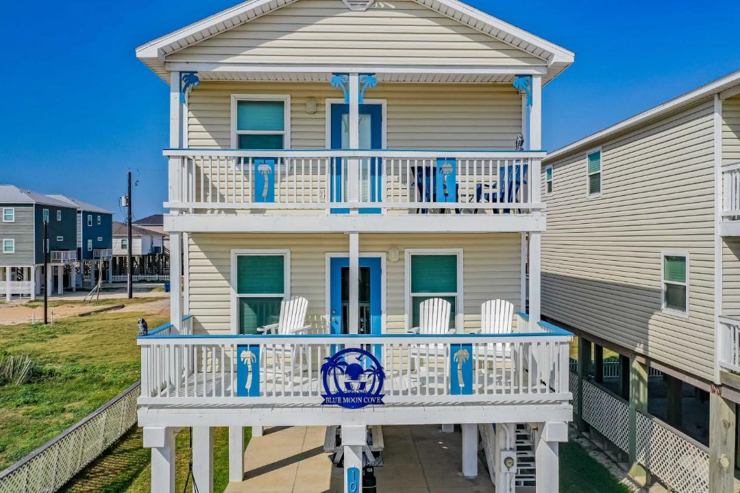 Photo of Others in Surfside Beach