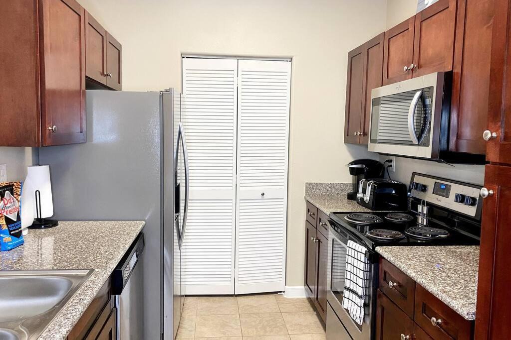 Photo of Kitchen in Astrodome