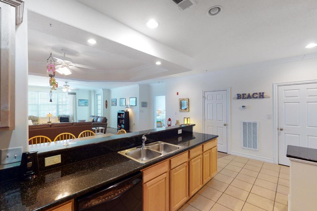 Photo of Kitchen in Sandbridge