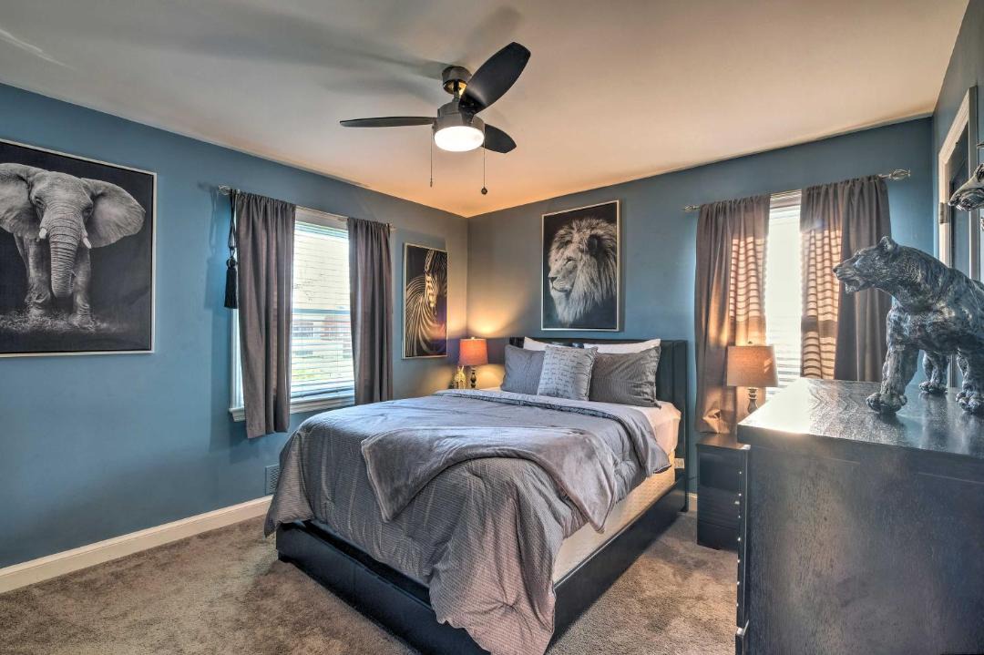 Photo of Bedroom in Coral Hills