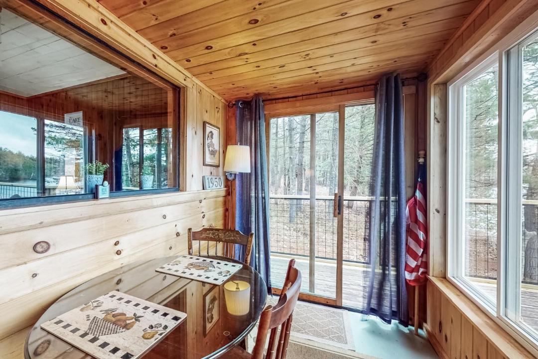 Photo of Livingroom in Newfield