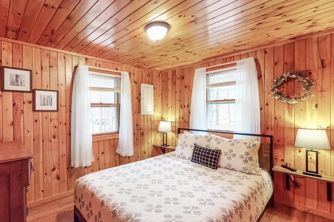 Photo of Bedroom in Newfield