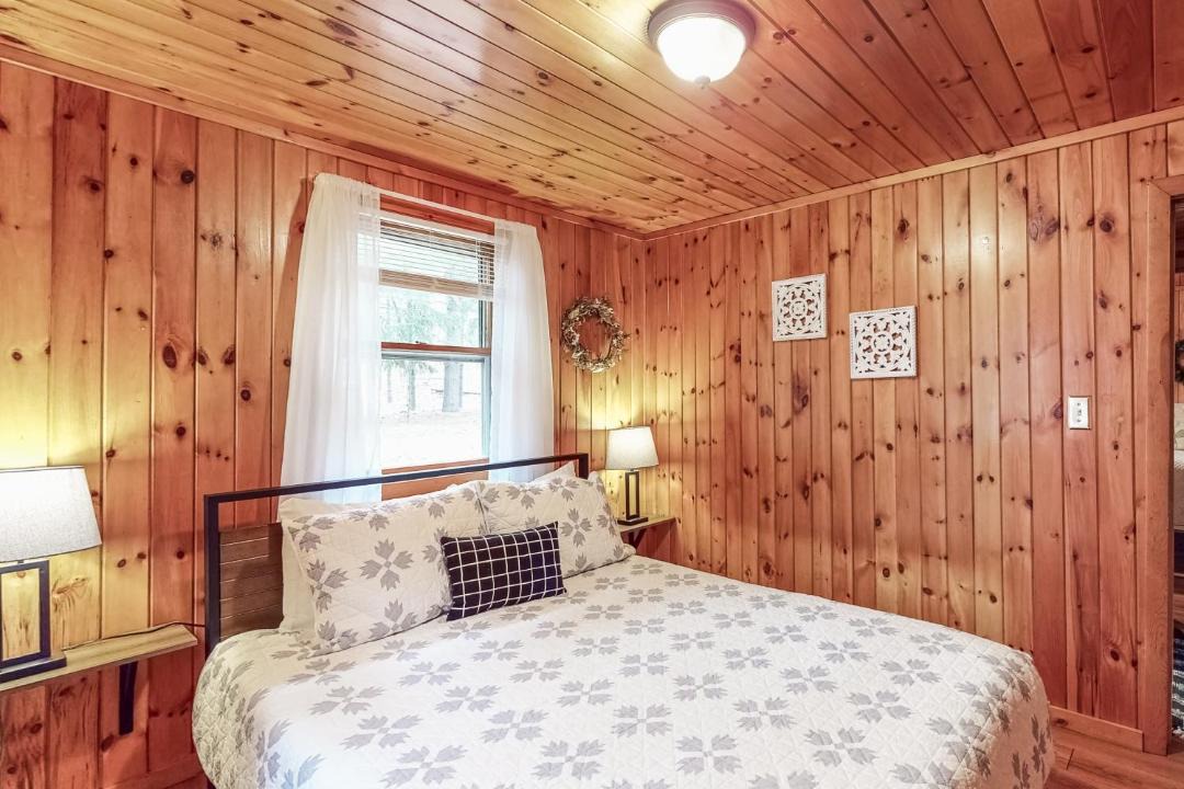 Photo of Bedroom in Newfield