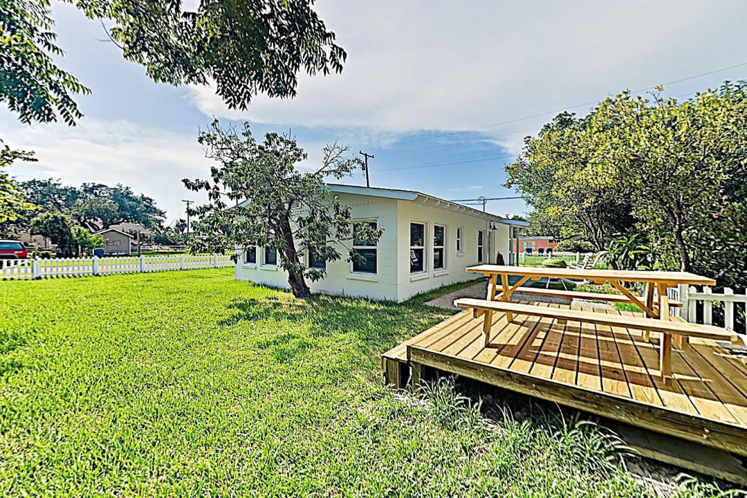 Photo of Buildings in Fulton