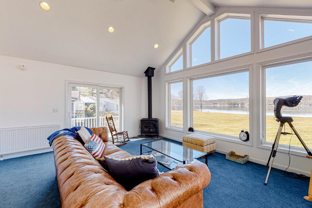 Photo of Livingroom in Neshobe Beach