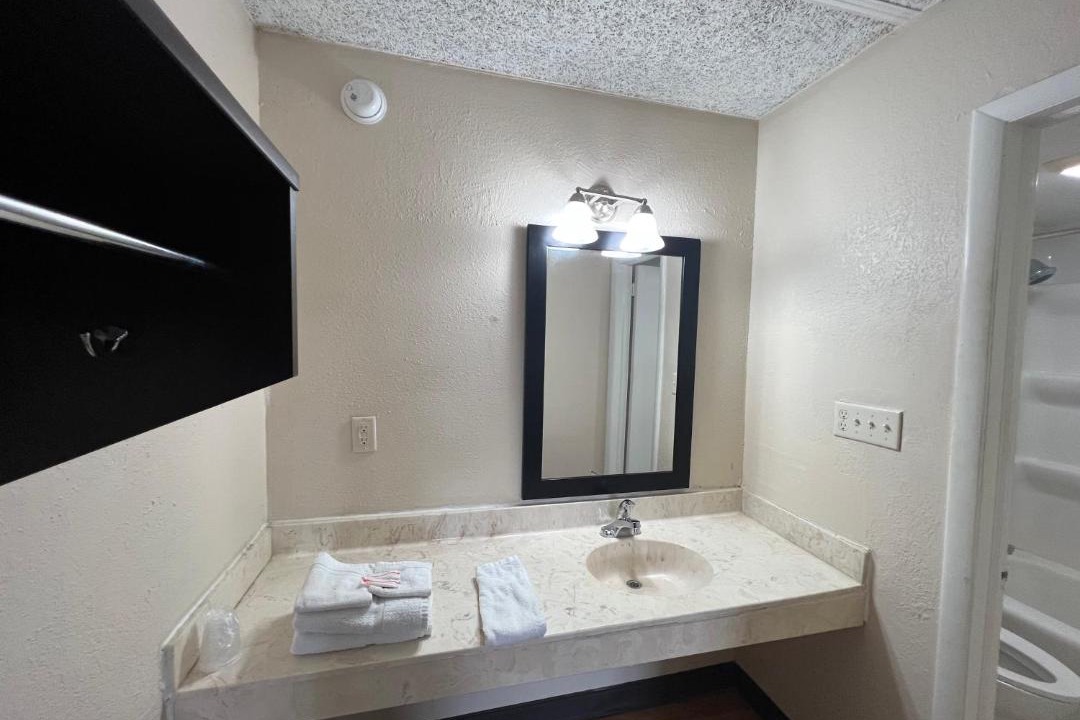 Photo of Bathroom in Ashland