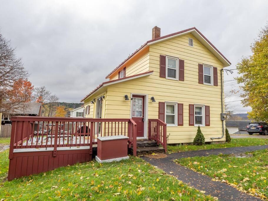 Photo of Buildings in Callicoon