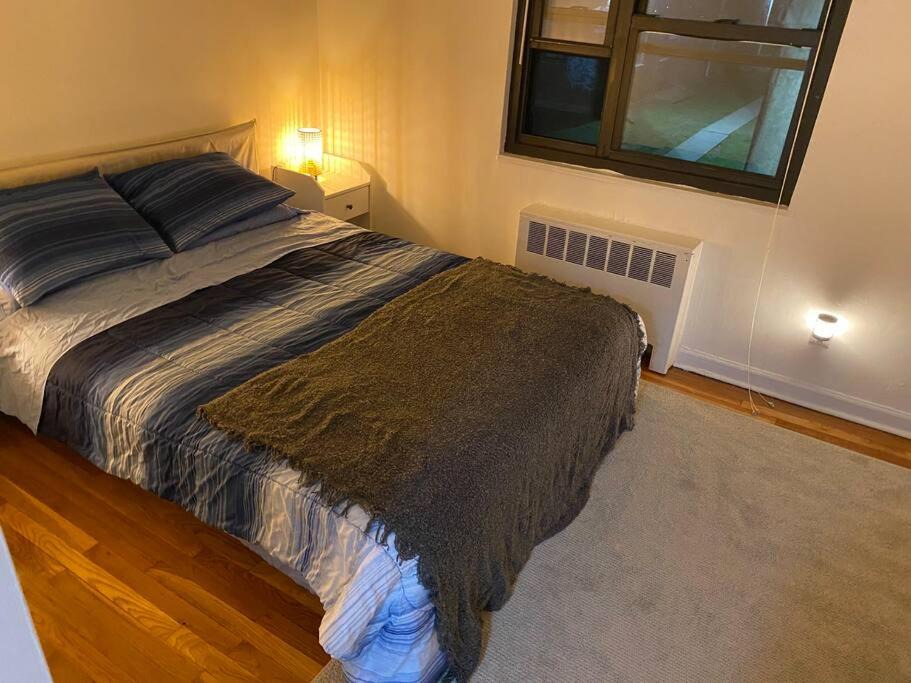 Photo of Bedroom in Snyder Square