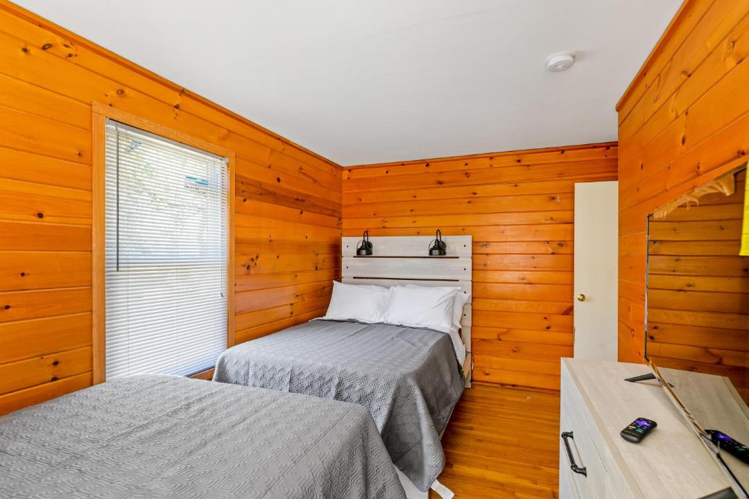 Photo of Bedroom in Ocean Beach