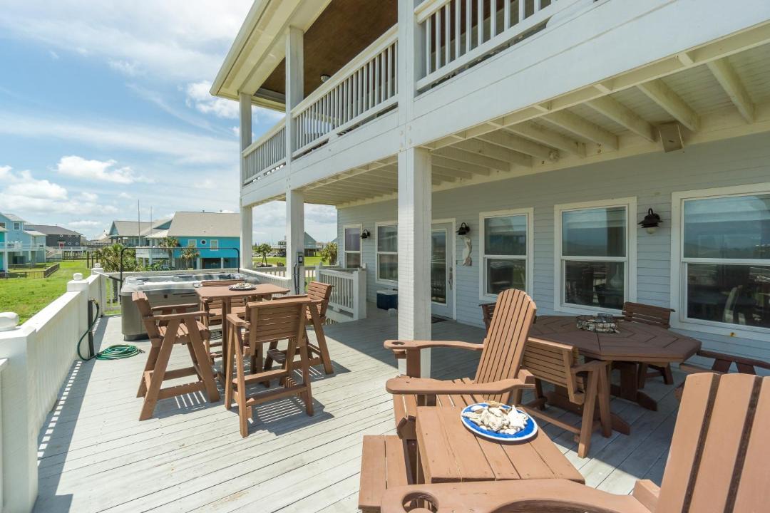 Photo of Patio Balcony in Port Bolivar