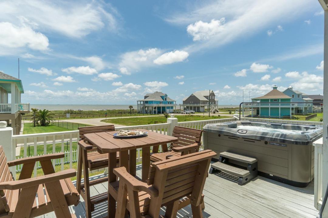 Photo of Patio Balcony in Port Bolivar