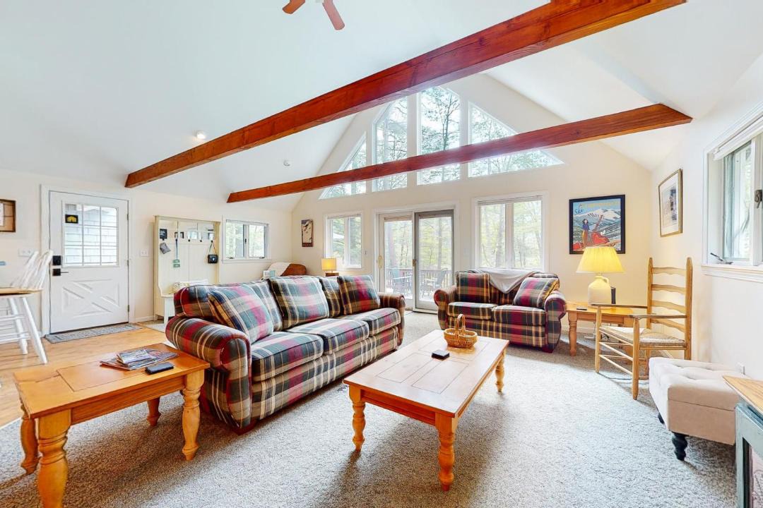 Photo of Livingroom in Birchview by the Saco