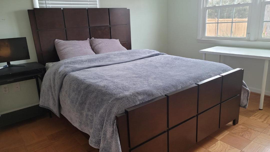 Photo of Bedroom in Woodbridge