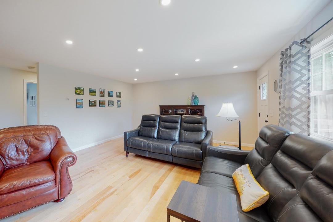 Photo of Livingroom in Pittsford