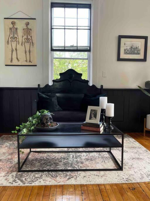 Photo of Livingroom in Chester