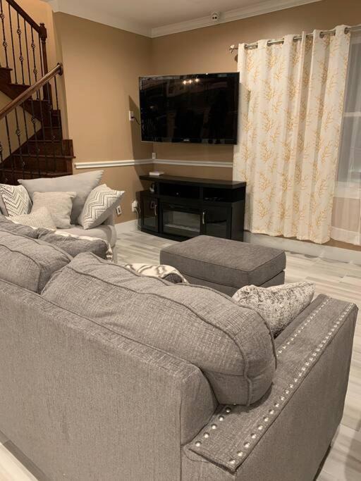 Photo of Livingroom in Terramar Beach